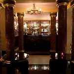 L\'Hotel