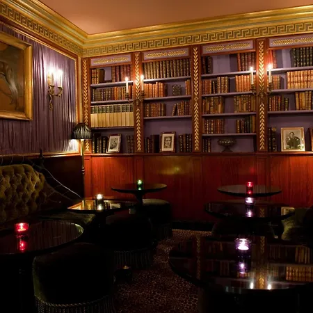 Hotel L'hotel 5*