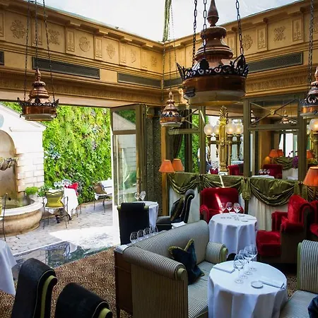 L'hotel 5*
